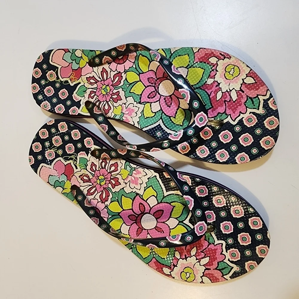 Vera Bradley Floral Rubber Flipflops suze 7-8